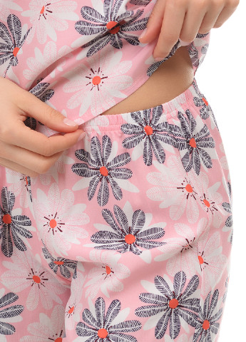 Светло-розовый демисезонный комплект (топ, шорты) Barwa Garments