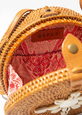 Бали-сумка с декором из ракушек карамельного цвета Gepur (253147729)