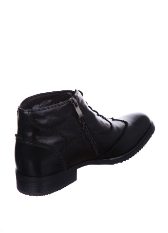 Черные осенние ботинки Kelly Green