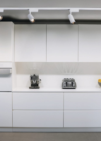 Світильник трековий поворотний LED KW-225/12W WW WH Brille (253893775)