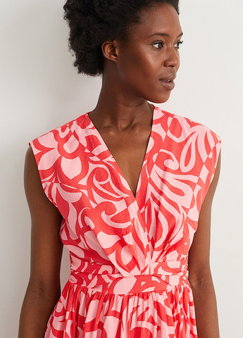 Червона кежуал сукня C&A з абстрактним візерунком