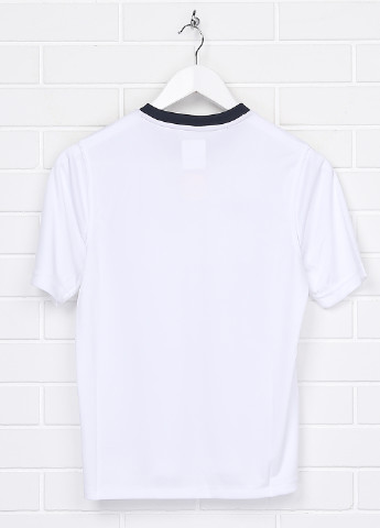Белая летняя футболка с коротким рукавом Umbro