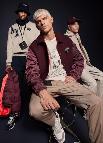 Бежева футболка Armani Exchange