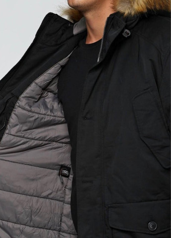 Черная зимняя куртка мужская Camel Active