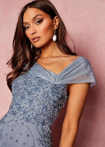 Голубое вечернее платье а-силуэт Boohoo однотонное