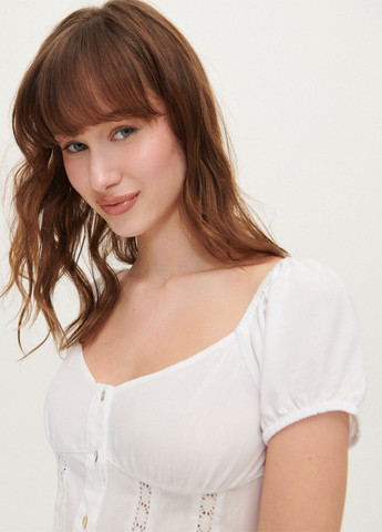 Молочна блуза House