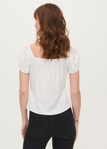 Молочна блуза House