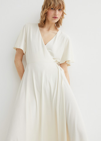 Молочное кэжуал платье на запах H&M однотонное