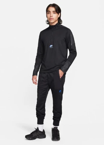 Черные спортивные демисезонные джоггеры брюки Nike