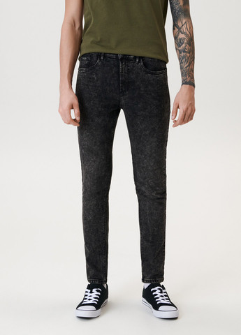 Черные демисезонные скинни джинсы Sinsay