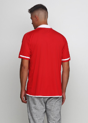 Красная футболка Umbro