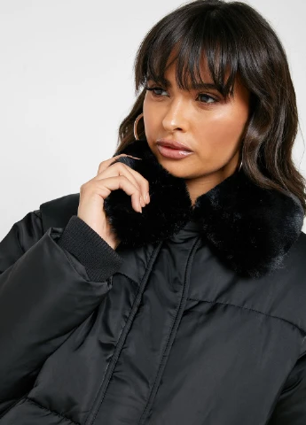 Чорна зимня куртка Topshop