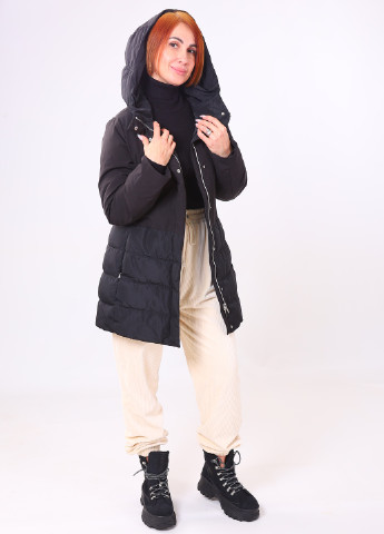 Черная куртка Yuko