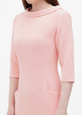 Светло-розовое кэжуал платье Maurini однотонное