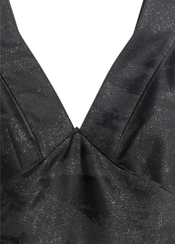 Черное кэжуал платье клеш, с открытой спиной H&M с абстрактным узором