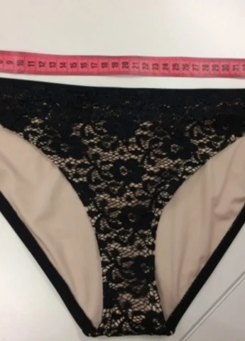 Черные плавки однотонные Asos
