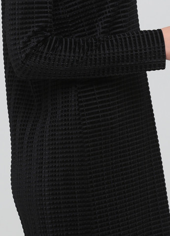 Черное кэжуал платье а-силуэт Weekday однотонное