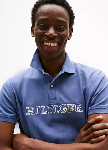Синяя футболка-поло для мужчин Tommy Hilfiger с надписью