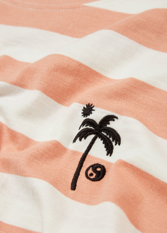 Комбинированная футболка C&A