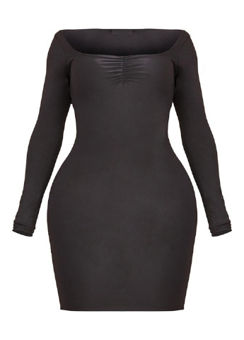 Чорна кежуал cукня PrettyLittleThing однотонна