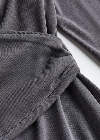 Темно-сіра кежуал сукня для годуючих на запах H&M однотонна