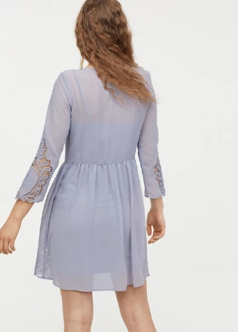 Блакитна кежуал сукня H&M однотонна