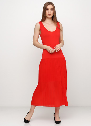 Красное кэжуал платье плиссированное, платье-майка Kontatto однотонное