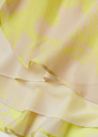 Светло-желтое кэжуал платье клеш H&M с рисунком