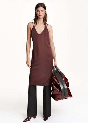 Бордовое кэжуал платье H&M однотонное