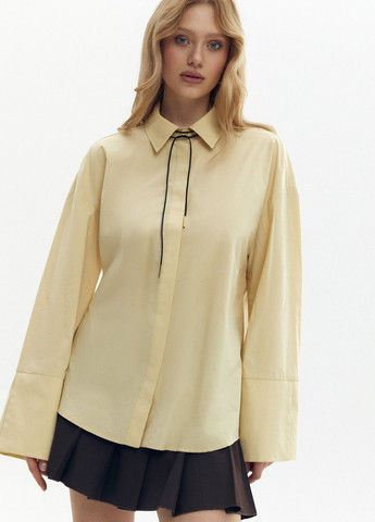 Желтая кэжуал рубашка однотонная Gepur