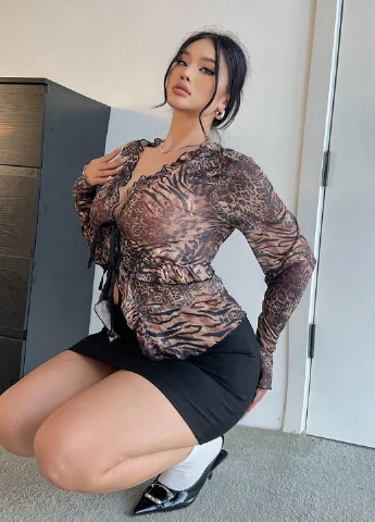 Комбинированная блуза SHEIN