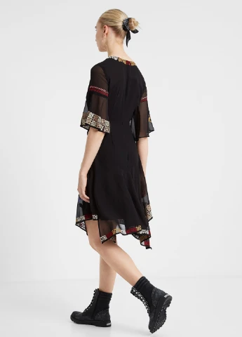 Черное кэжуал платье Desigual с рисунком