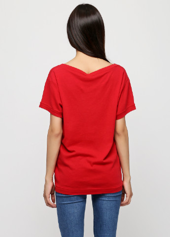 Красная летняя футболка 22 Ventage