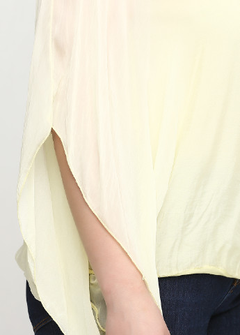 Светло-желтая летняя блуза New Collection