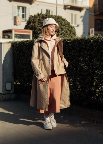 Коричневая кэжуал однотонная юбка Uniqlo а-силуэта (трапеция)