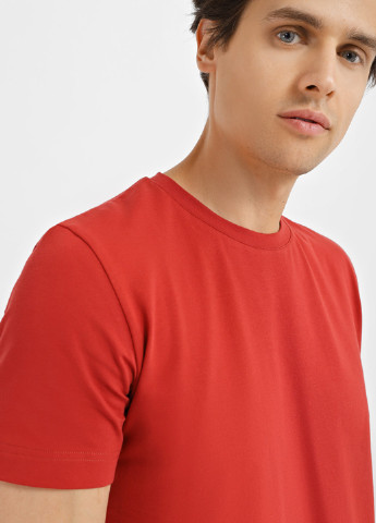 Червона футболка Promin