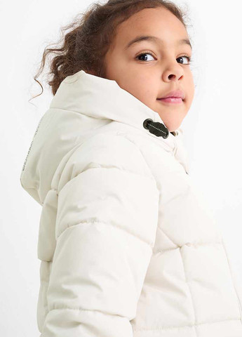 Молочна демісезонна куртка C&A