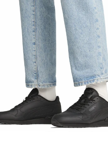 Черные демисезонные кроссовки Puma ST Runner v4 L