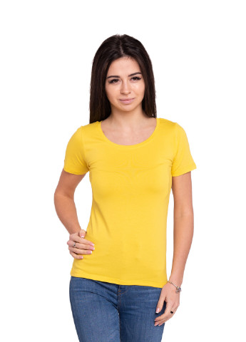 Желтая всесезон футболка женская Наталюкс 41-2347
