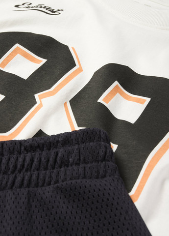 Спортивная форма (футболка, шорты) C&A (362192794)