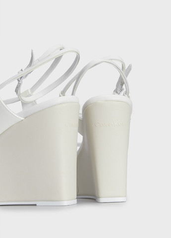 Белые босоножки Calvin Klein с ремешком с логотипом