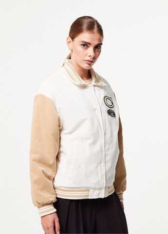 Комбинированная демисезонная куртка Jennyfer