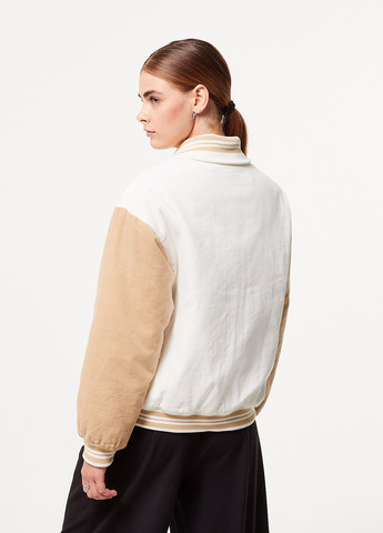 Комбинированная демисезонная куртка Jennyfer