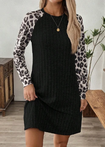 Черное кэжуал платье а-силуэт SHEIN колор блок