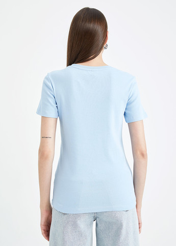 Светло-голубая летняя футболка DeFacto