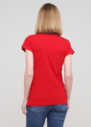 Красная летняя футболка NAD