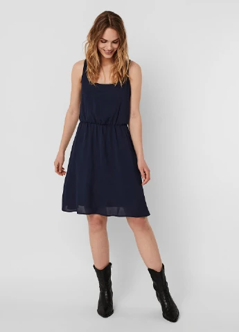 Темно-синее кэжуал платье Vero Moda однотонное