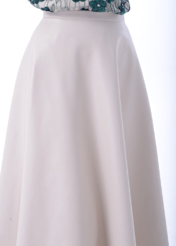 Молочная кэжуал однотонная юбка Iren Klairie клешированная