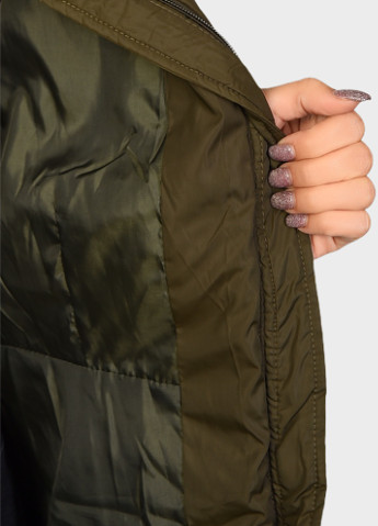 Оливковая (хаки) зимняя куртка женская хакки AAA