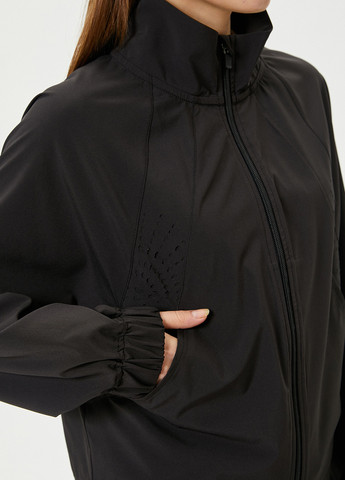 Чорна демісезонна куртка KOTON